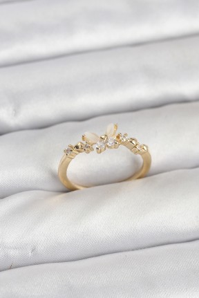Kelebek Model Gold Renk Pirinç Kadın Yüzük Kelebek Model Gold Renk Pirinç Kadın Yüzük