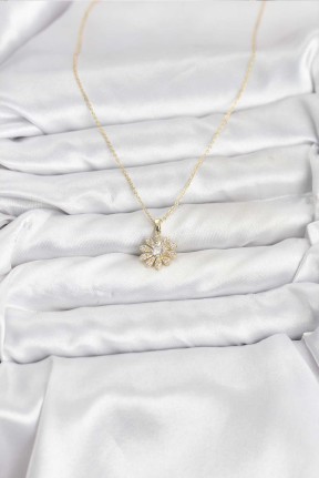 Pirinç Gold Renk çiçek Model Kadın Kolye