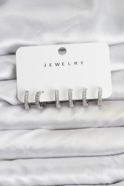 Gümüş Renk Pirinç Zirkon Taşlı Halka Kadın Küpe Seti Gümüş Renk Pirinç Zirkon Taşlı Halka Kadın Küpe Seti