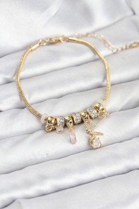 Pirinç Gold Renk Tinkerbell Charmlı Kadın Bileklik
