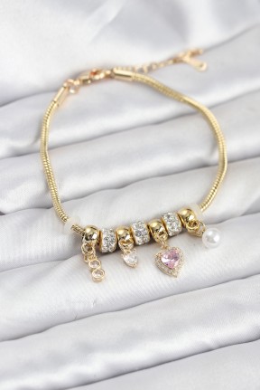 Pirinç Gold Renk Pembe Kalp Charmlı Kadın Bileklik