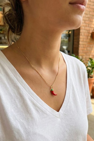 Pirinç Gold Renk Kırmızı Kapya Biber Model Kadın Kolye