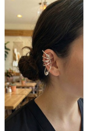 Pirinç Halkalı Model Gümüş Renk Kıkırdak Küpe