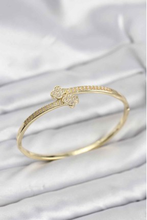 Pirinç Gold Renk Zirkon Taşlı Yonca Model Kadın Kelepçe Bileklik