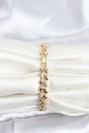 Pirinç Gold Renk Vip Seri Sarmal Damla Model Zirkon Taşlı Kadın Bileklik