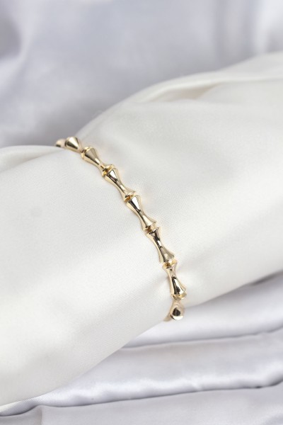 Pirinç Gold Renk Vip Seri Kemik Model Zirkon Taşlı Kadın Bileklik