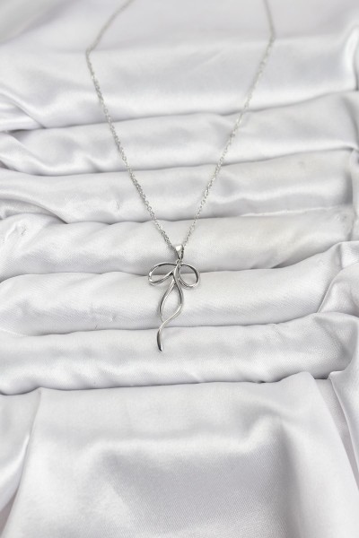 316l çelik Zincir Gümüş Renk Fiyonk Model Kadın Kolye