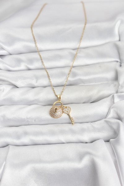 316l çelik Zincir Gold Renk Kilit Anahtar Model Zirkon Taşlı Kadın Kolye