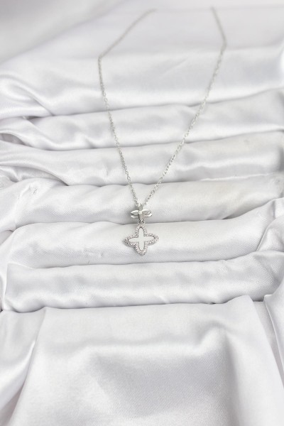 316l çelik Zincir Gümüş Renk 4 Yapraklı Yonca Model Zirkon Taşlı Kadın Kolye