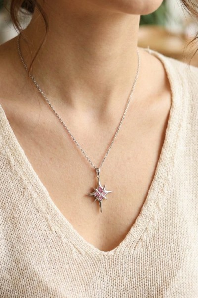 316l çelik Gümüş Renk Zirkon Taşlı Kutup Yıldızı Model Kadın Kolye