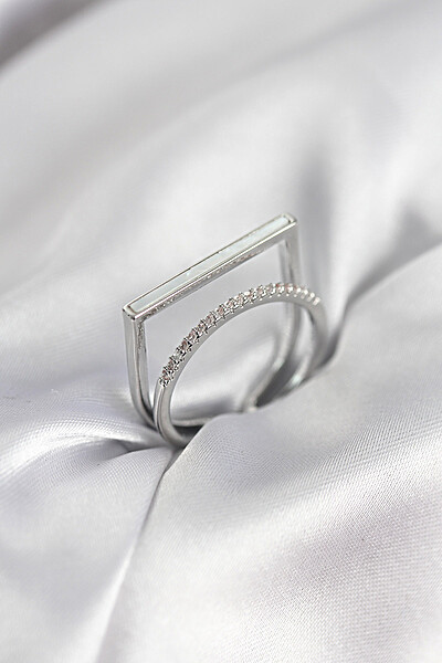 Gümüş Renk Sedefli Zirkon Taşlı 2'li Kadın Yüzük Gümüş Renk Sedefli Zirkon Taşlı 2'li Kadın Yüzük