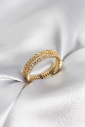 Gold Renk Minimal Zirkon Taşlı Kadın Yüzük Gold Renk Minimal Zirkon Taşlı Kadın Yüzük