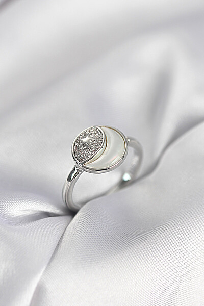 Ay Yıldız Model Gümüş Renk Zirkon Taşlı Kadın Yüzük