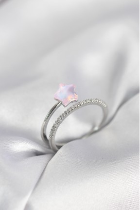 Gümüş Renk Zirkon Taşlı Pembe Halley Model Kadın Yüzük Gümüş Renk Zirkon Taşlı Pembe Halley Model Kadın Yüzük