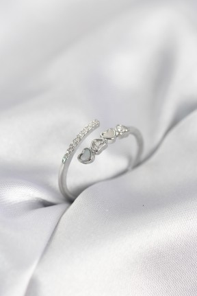 Gümüş Renk Zirkon Taşlı Minimal Kalp Model Kadın Yüzük Gümüş Renk Zirkon Taşlı Minimal Kalp Model Kadın Yüzük