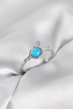 Gümüş Renk Zirkon Taşlı Satürn Model Kadın Yüzük Gümüş Renk Zirkon Taşlı Satürn Model Kadın Yüzük