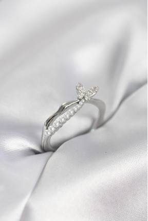 Gümüş Renk Kuyruklu Kelebek Model İncili Kadın Yüzük