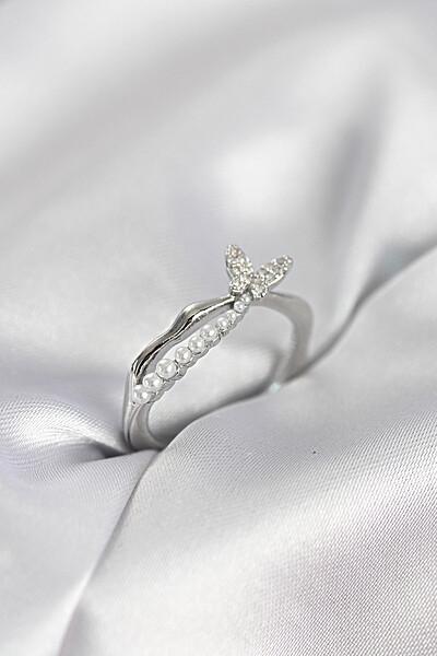 Gümüş Renk Kuyruklu Kelebek Model İncili Kadın Yüzük