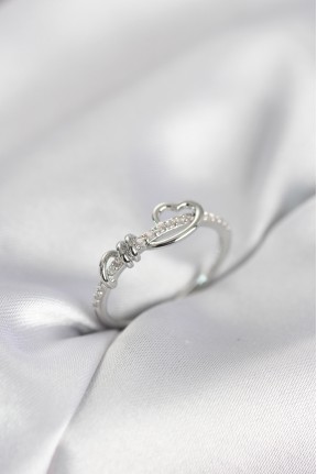 Sarmal Kalp Model Zirkon Taşlı Gümüş Renk Kadın Yüzük Sarmal Kalp Model Zirkon Taşlı Gümüş Renk Kadın Yüzük