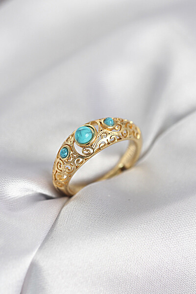 Vintage Model Mavi Taşlı Gold Renk Kadın Yüzük Vintage Model Mavi Taşlı Gold Renk Kadın Yüzük