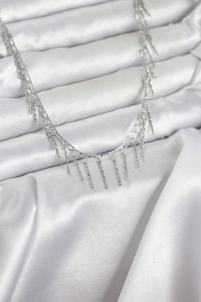 Pirinç Gümüş Renk Saçaklı Model Kadın Kolye Pirinç Gümüş Renk Saçaklı Model Kadın Kolye