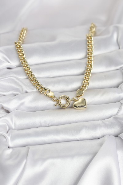 Kalp Detaylı Gold Renk Pirinç Kadın Kolye