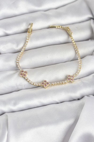 Pembe Yonca Detaylı Zirkon Taşlı Gold Renk Pirinç Su Yolu Kadın Bileklik