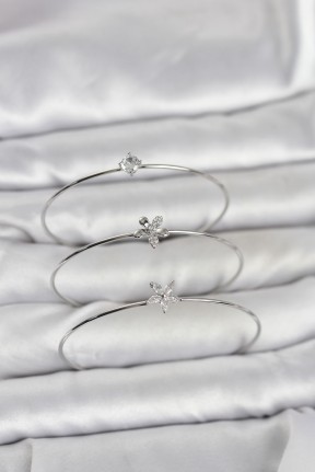 Gümüş Renk Zirkon Taşlı Pirinç 3'lü Kadın Bileklik Kombini