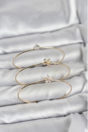 Gold Renk Zirkon Taşlı Pirinç 3'lü Kadın Bileklik Kombini Gold Renk Zirkon Taşlı Pirinç 3'lü Kadın Bileklik Kombini