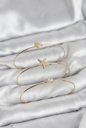 Gold Renk Zirkon Taşlı Deniz Yıldızı Model 3'lü Kadın Bileklik Kombini Gold Renk Zirkon Taşlı Deniz Yıldızı Model 3'lü Kadın Bileklik Kombini