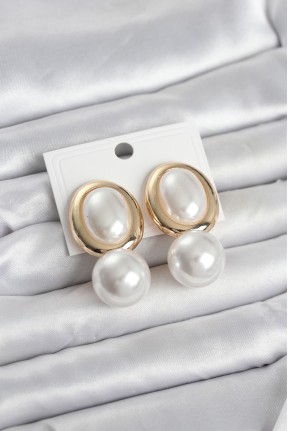 Pirinç Gold Renk Model İncili Kadın Küpe Pirinç Gold Renk Model İncili Kadın Küpe