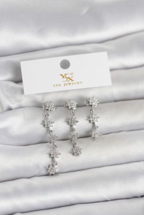 Pirinç Gümüş Renk Sıralı Kutup Yıldızı Model 3'lü Kadın Küpe