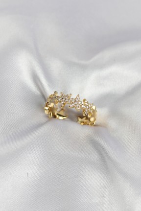 Gold Renk Pirinç Sıralı Yıldız Model Zirkon Taşlı Kadın Yüzük Gold Renk Pirinç Sıralı Yıldız Model Zirkon Taşlı Kadın Yüzük