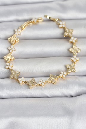 Pirinç Zirkon Taşlı Ve Mineli Yonca Model Gold Renk Kadın Bileklik Pirinç Zirkon Taşlı Ve Mineli Yonca Model Gold Renk Kadın Bileklik