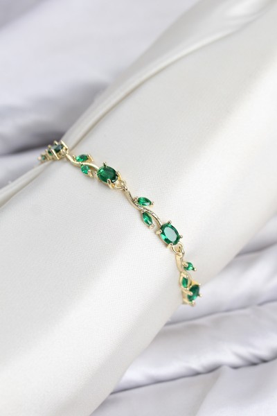 Pirinç Gold Renk Yeşil Zirkon Taşlı çiçek Model Kadın Bileklik