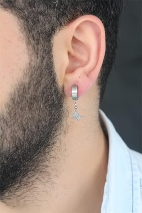 Silver Renk Kaplama Osmanlı Tuğra Figürlü Kıstırmalı çelik Erkek Küpe Silver Renk Kaplama Osmanlı Tuğra Figürlü Kıstırmalı çelik Erkek Küpe